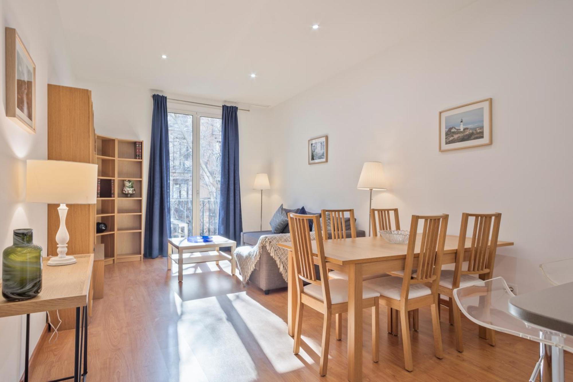 Cozy With Ensuite 11 * Barcellona